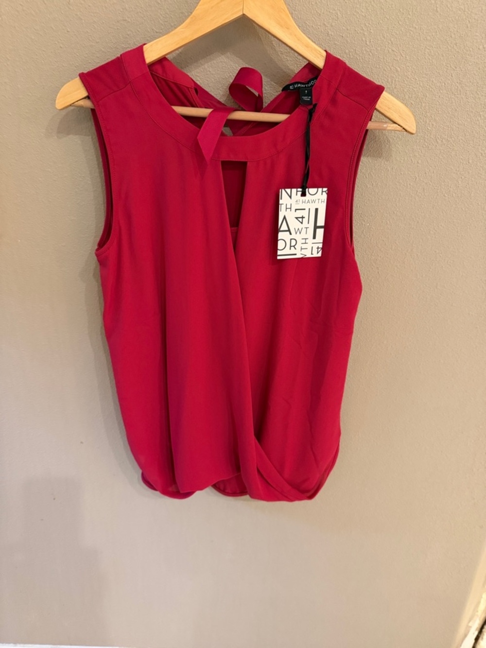 41 Hawthorn Twist-Front Sleeveless Cami in Raspberry Red